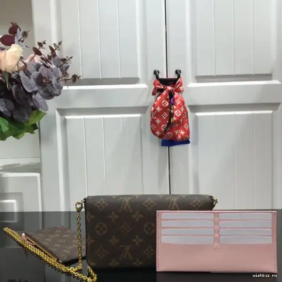 WIS LOUIS VUITTON FÉLICIE POCHETTE 0508